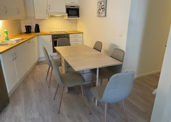 Very Location In Apartment *